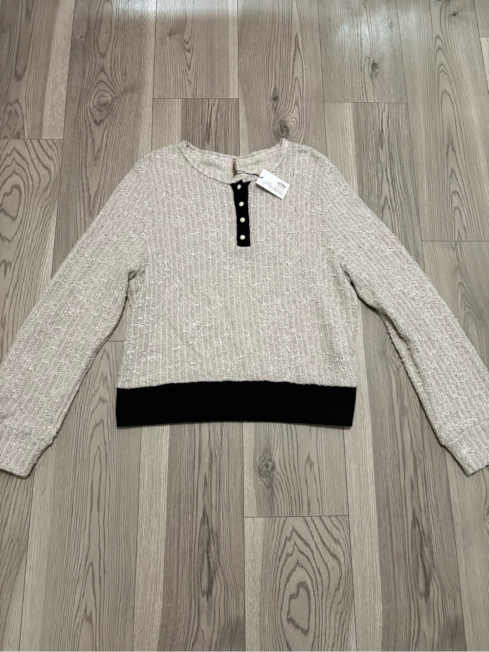 Pete Collection Knit Henley Sweater Size Large NWT
